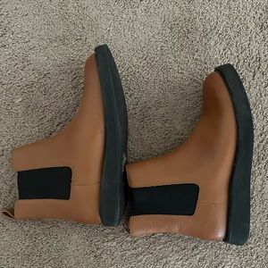 6.5 J Crew leather Chelsea boots - worn once!